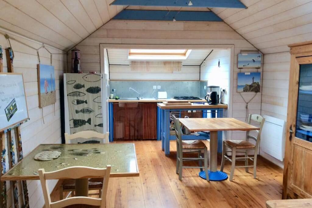 Unique et insolite, Chambre privée - La Caloge de Kastell Dinn Crozon Esterno foto